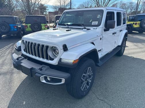 2026 Jeep Wrangler 4-Door Sahara 4x4