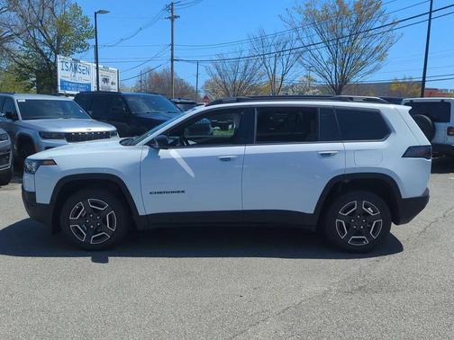 Bright White Clearcoat 2026 Jeep Cherokee Limited