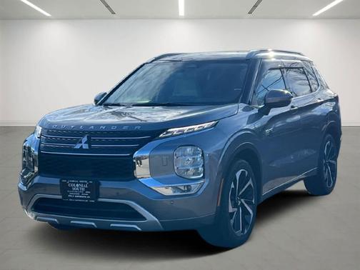 2023 Mitsubishi Outlander PHEV SEL
