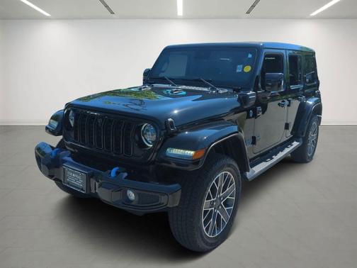 Black Clearcoat 2024 Jeep Wrangler 4xe High Altitude