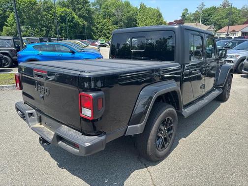 2023 Jeep Gladiator Sport S