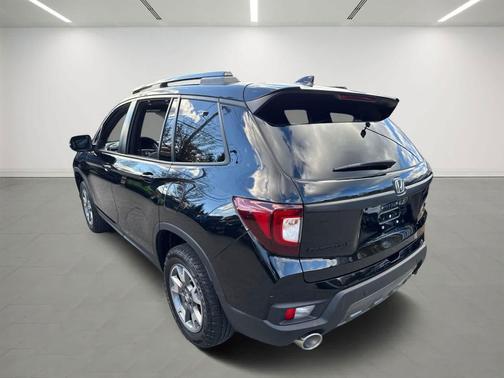2023 Honda Passport AWD TrailSport