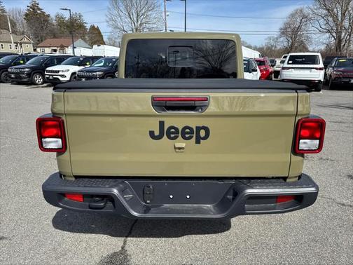 2025 Jeep Gladiator Nighthawk