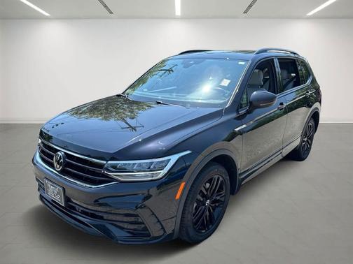2022 Volkswagen Tiguan 2.0T SE R-Line Black 4MOTION