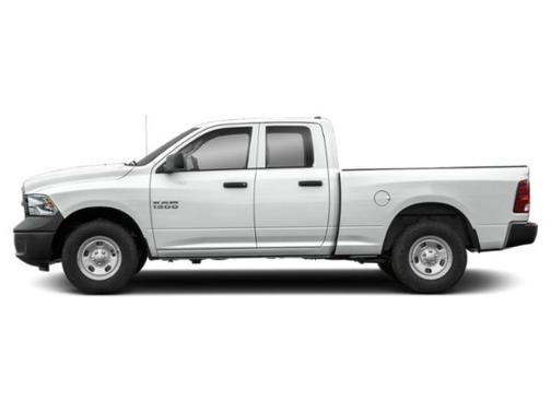 Brilliant Black Crystal Pearlcoat 2019 RAM 1500 Express