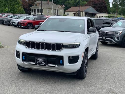 2023 Jeep Grand Cherokee 4xe Overland