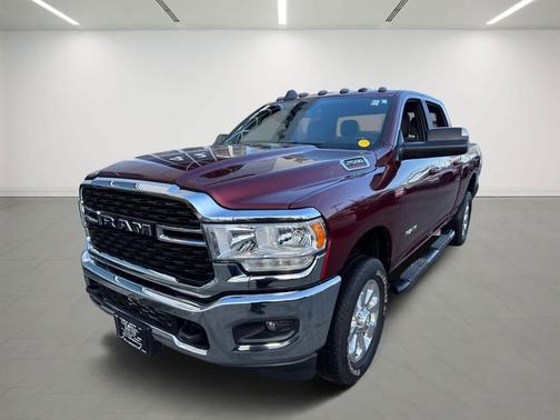 2022 RAM 2500 Big Horn Crew Cab 4x4 6'4' Box