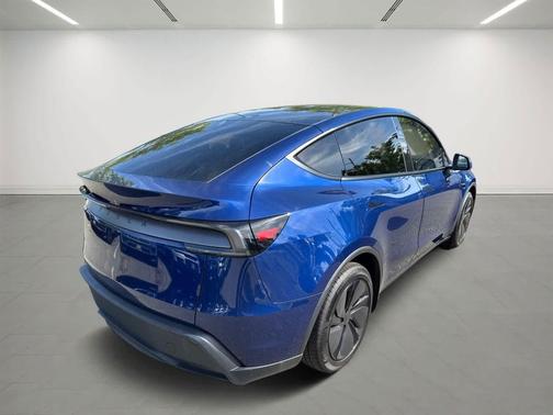 Deep Blue Metallic 2026 Tesla Model Y Standard Rear-Wheel Drive