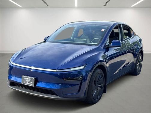 Deep Blue Metallic 2026 Tesla Model Y Standard Rear-Wheel Drive