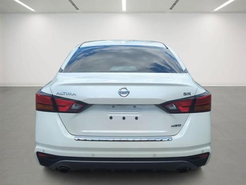 Pearl White Tricoat 2020 Nissan Altima SR Intelligent AWD