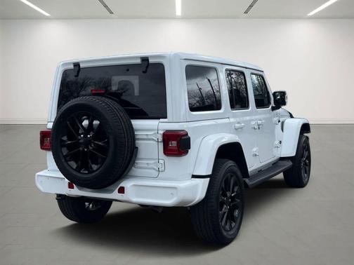 2023 Jeep Wrangler 4-Door High Altitude 4x4