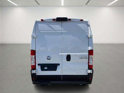 2025 RAM ProMaster 2500 Tradesman