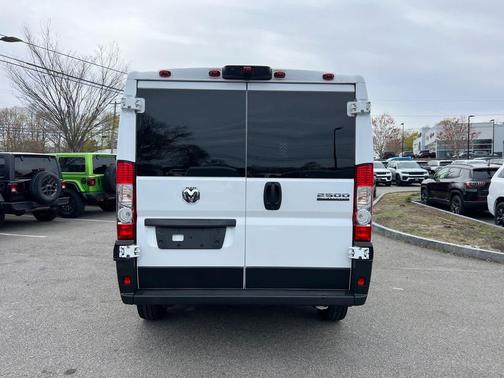 Bright White Clearcoat 2025 RAM ProMaster 2500 Tradesman