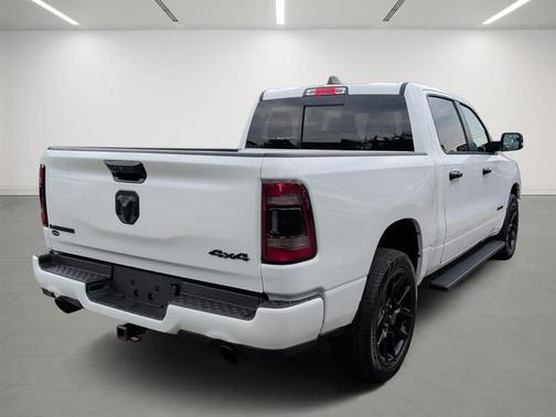 Bright White Clearcoat 2024 RAM 1500 Laramie