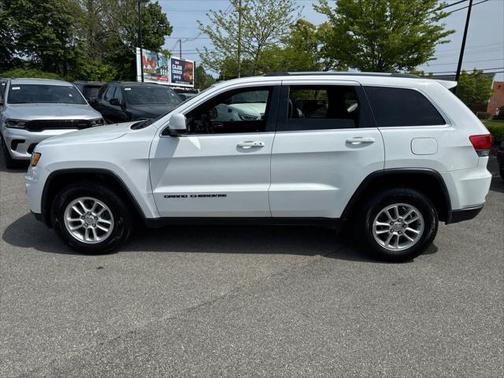 2020 Jeep Grand Cherokee Laredo
