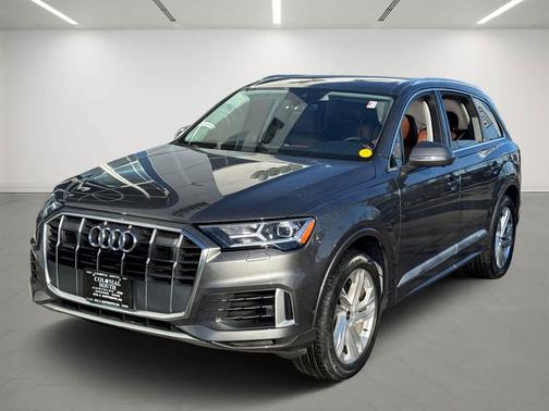 2022 Audi Q7 55 Premium Plus