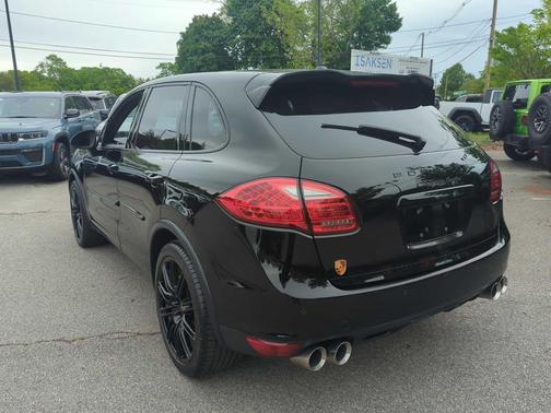 Black 2012 Porsche Cayenne Turbo