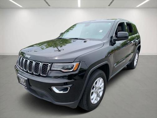 2022 Jeep Grand Cherokee Laredo