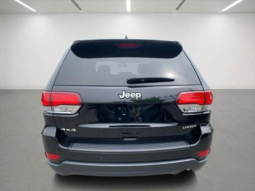 2022 Jeep Grand Cherokee Laredo