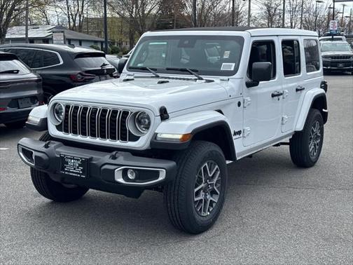 2025 Jeep Wrangler 4-Door Sahara 4x4