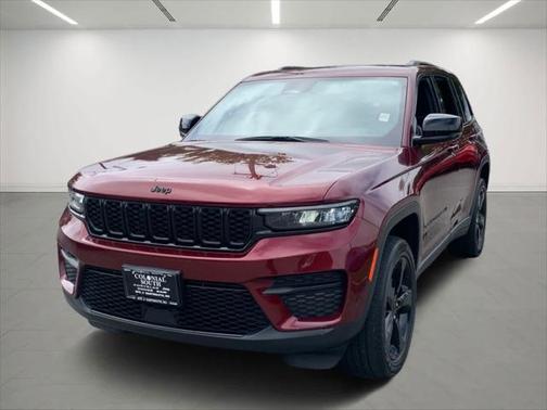 2022 Jeep Grand Cherokee Altitude