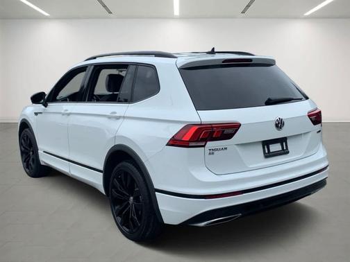 2021 Volkswagen Tiguan 2.0T SE R-Line Black 4MOTION