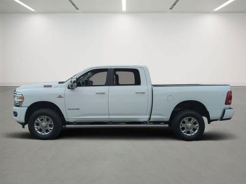 Bright White Clearcoat 2024 RAM 2500 Laramie Crew Cab 4x4 6'4' Box