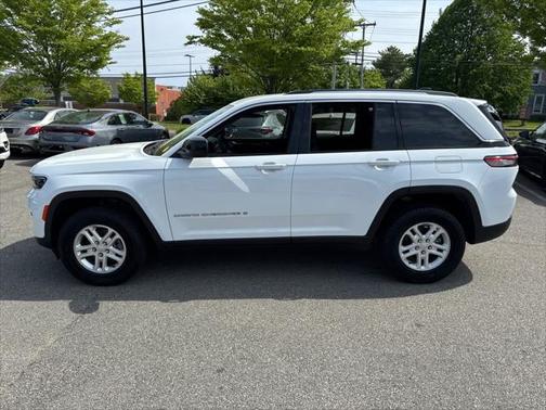 2022 Jeep Grand Cherokee Laredo