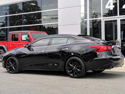 2017 Nissan Maxima 3.5 SR