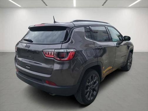 2021 Jeep Compass 80th Special Edition