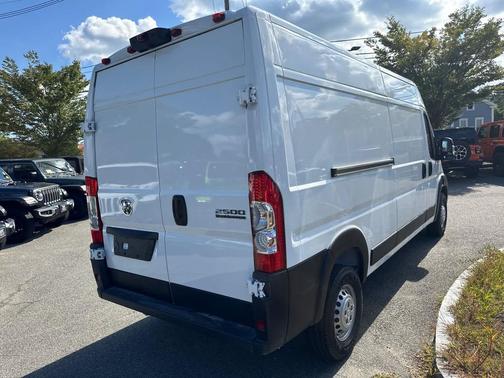 2025 RAM ProMaster 2500 Tradesman