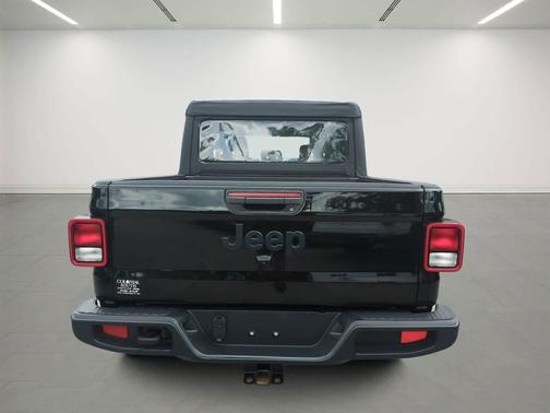 Black Clearcoat 2023 Jeep Gladiator Sport