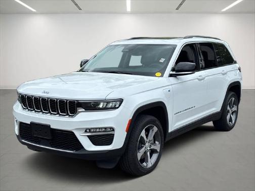 2022 Jeep Grand Cherokee 4xe Base