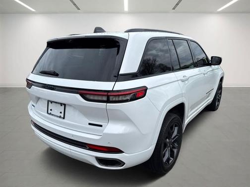 2023 Jeep Grand Cherokee 4xe 30th Anniversary