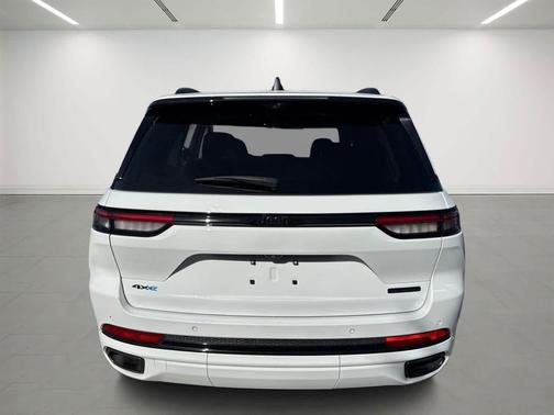 2023 Jeep Grand Cherokee 4xe 30th Anniversary