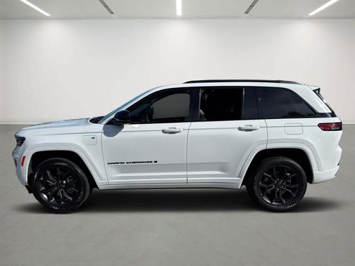 2023 Jeep Grand Cherokee 4xe 30th Anniversary