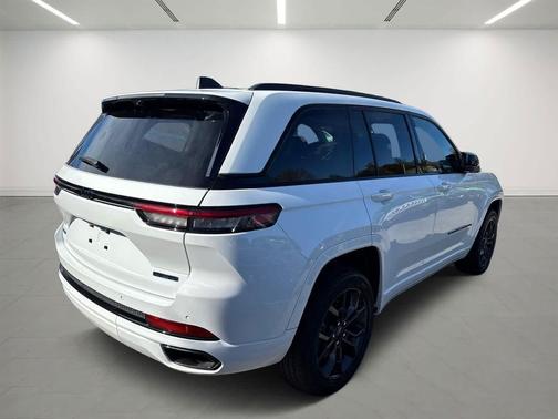 2023 Jeep Grand Cherokee 4xe 30th Anniversary