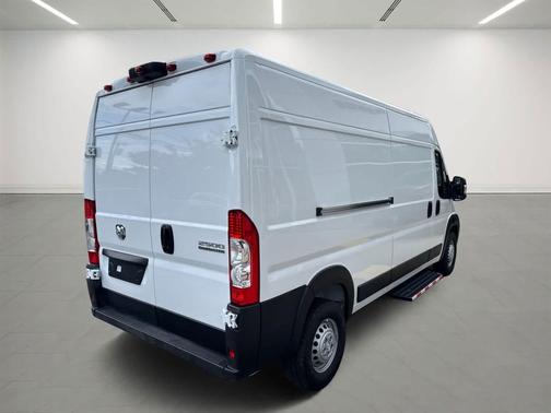 2025 RAM ProMaster 2500 Tradesman