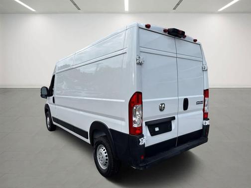2025 RAM ProMaster 2500 Tradesman