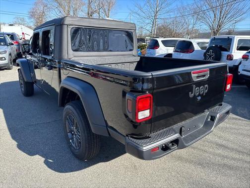2025 Jeep Gladiator Sport S
