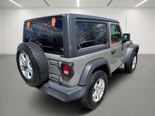 Sting-Gray Clearcoat 2019 Jeep Wrangler Sport S