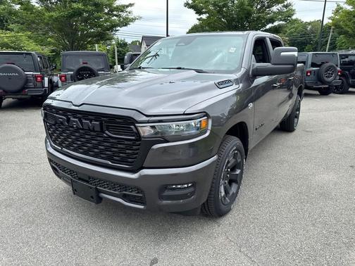 Granite Crystal Metallic Clearcoat 2026 RAM 1500 Big Horn/Lone Star