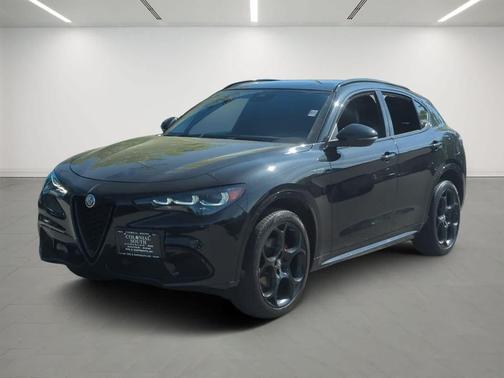 Vulcano Black Metallic 2024 Alfa Romeo Stelvio Veloce AWD