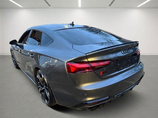2024 Audi S5 3.0T Prestige