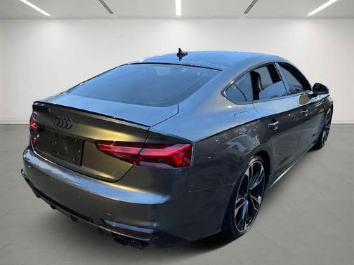 2024 Audi S5 3.0T Prestige