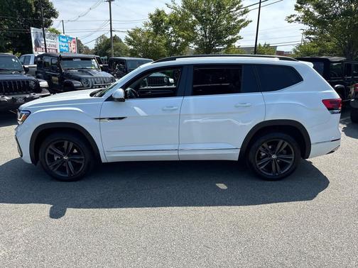 2021 Volkswagen Atlas 3.6L SE w/Technology