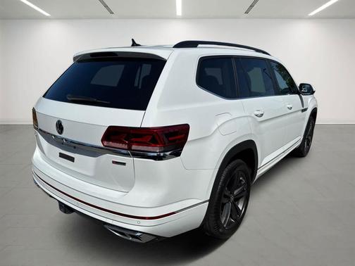 2021 Volkswagen Atlas 3.6L SE w/Technology
