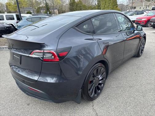 2024 Tesla Model Y Performance Dual Motor All-Wheel Drive
