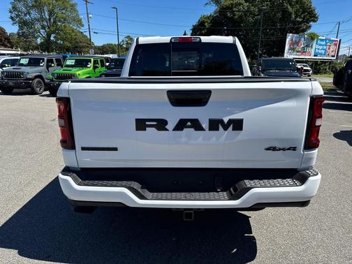 2025 RAM 1500 Big Horn/Lone Star