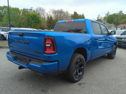 Hydro Blue Pearlcoat 2026 RAM 1500 Big Horn/Lone Star